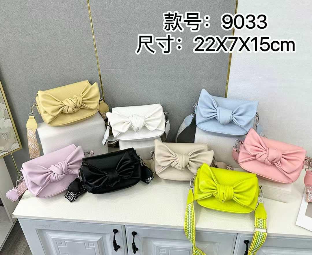 Bow Crossbody - Bagsberry.pk