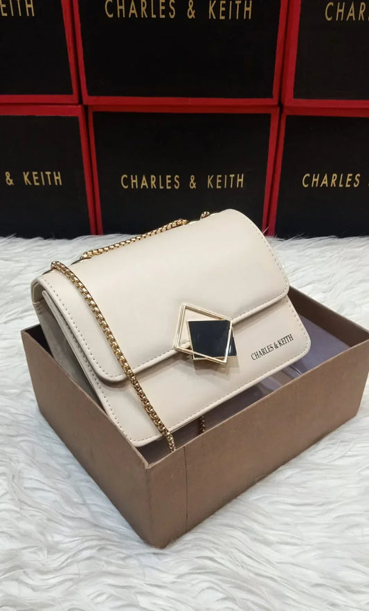 Bloom Crossbody - Bagsberry.pk