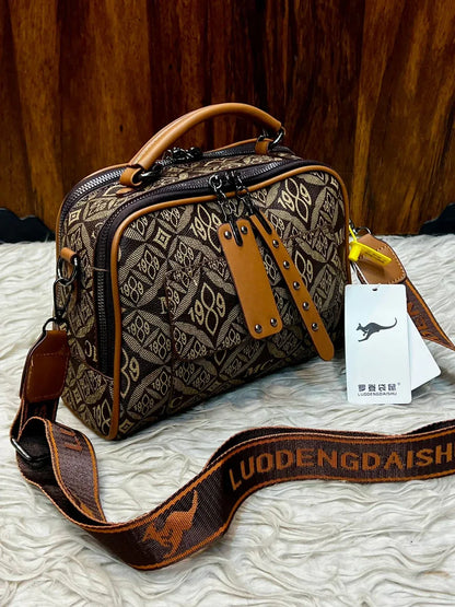 Classic Carry - Bagsberry.pk