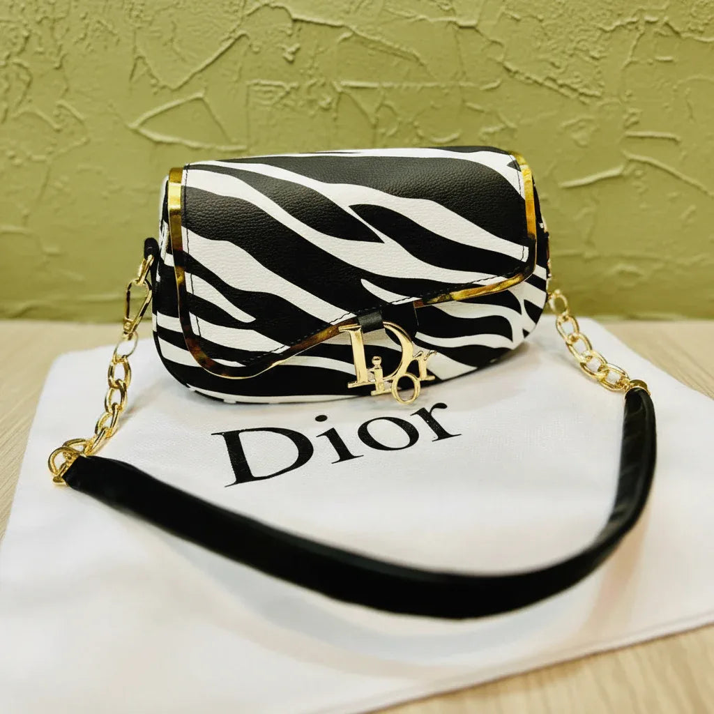 D Crossbody - Bagsberry.pk