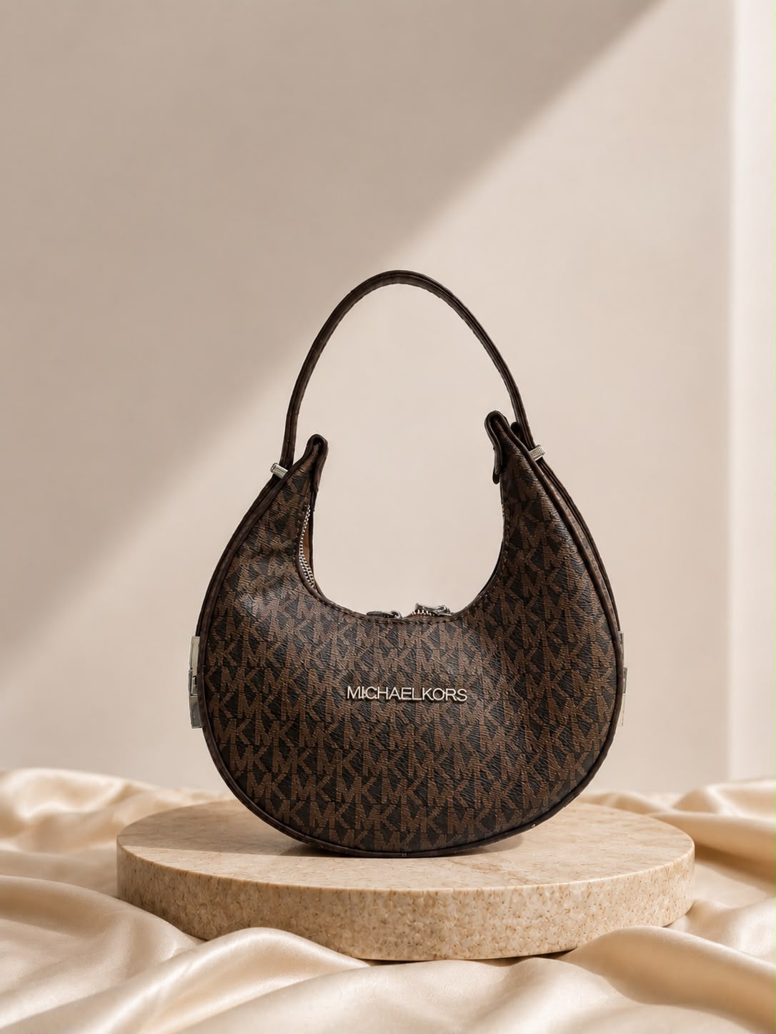 Aurelia Shoulder Bag
