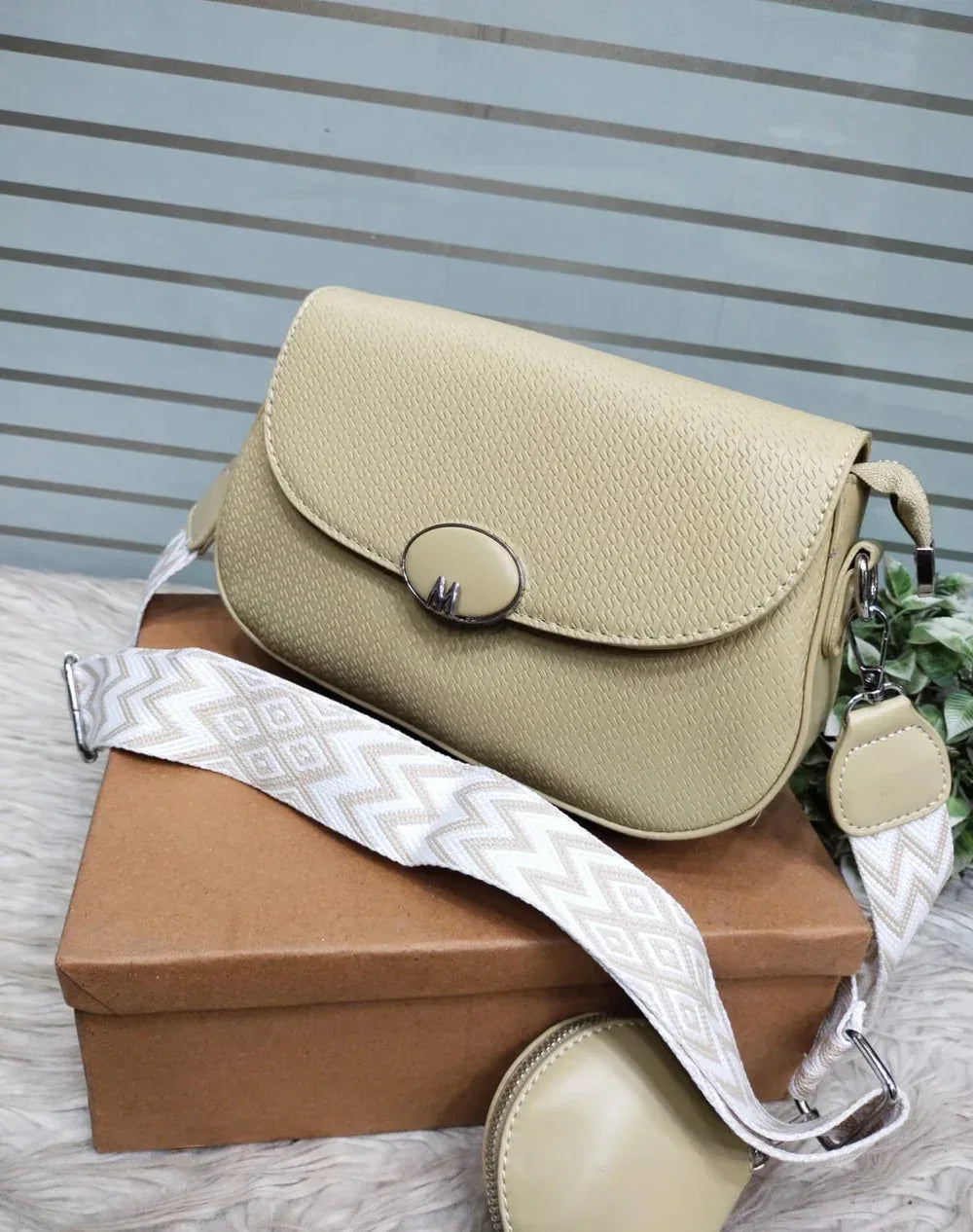 Dusk crossbody - Bagsberry.pk