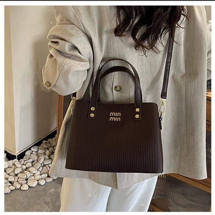 Textured Handbag - Bagsberry.pk