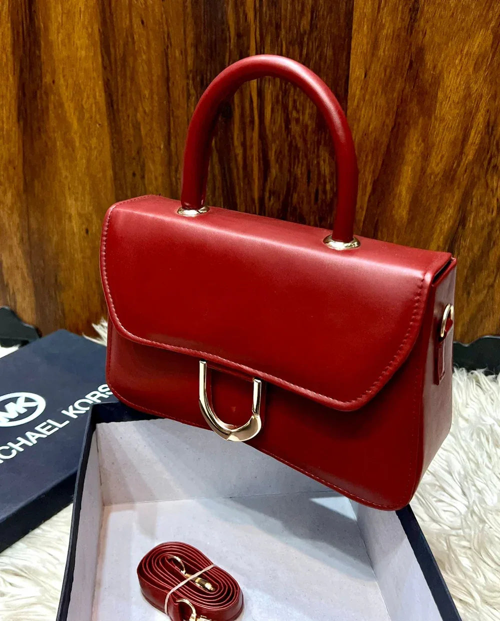 Bella Crossbody - Bagsberry.pk