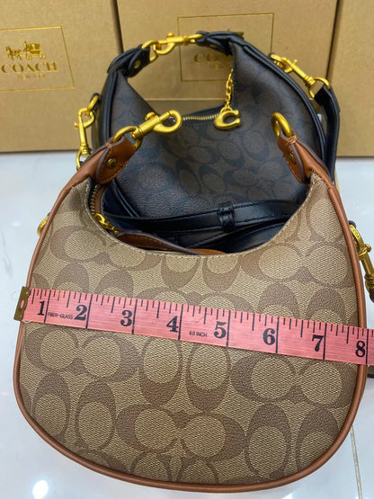 Jonie Crossbody - Bagsberry.pk