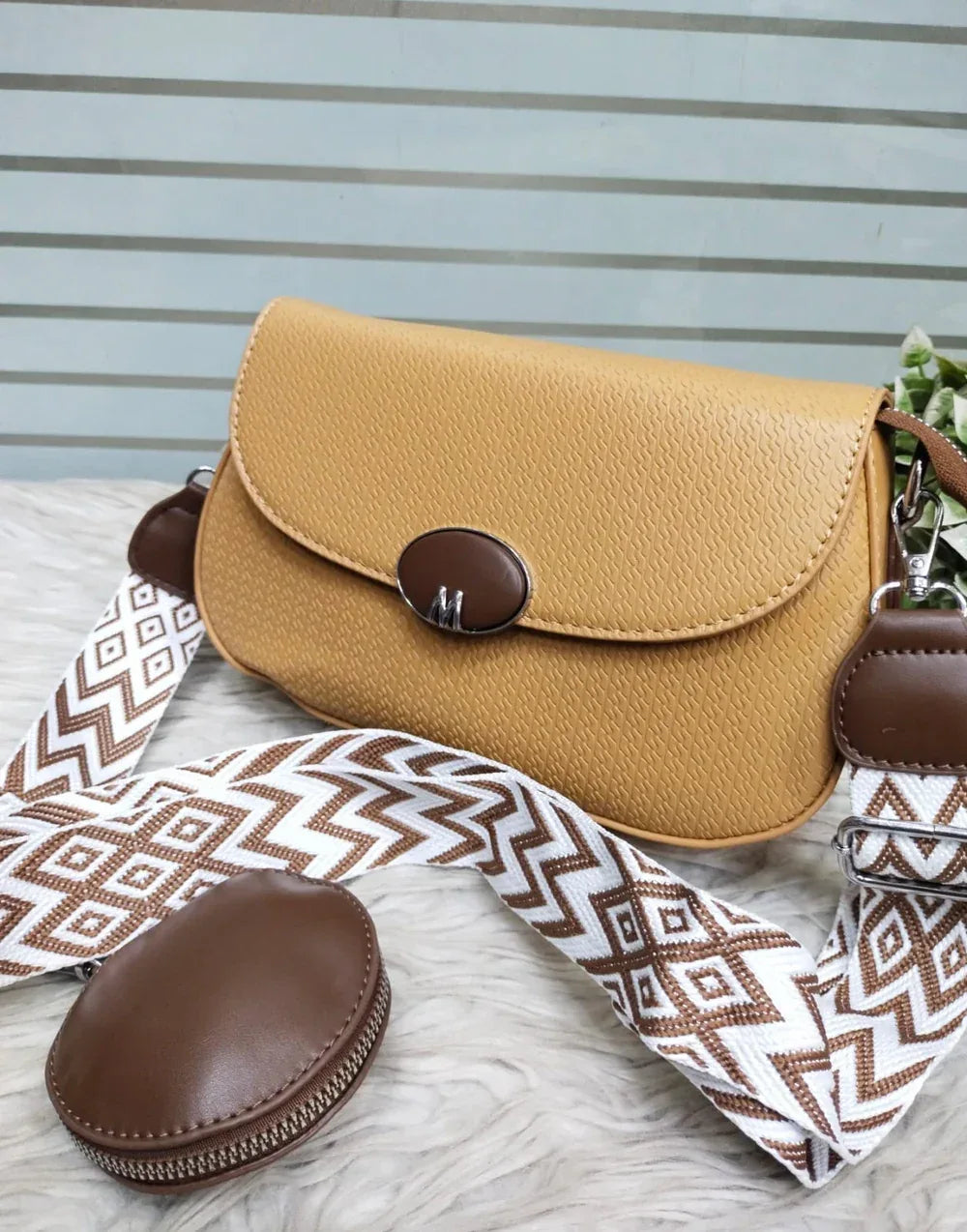 Dusk crossbody - Bagsberry.pk