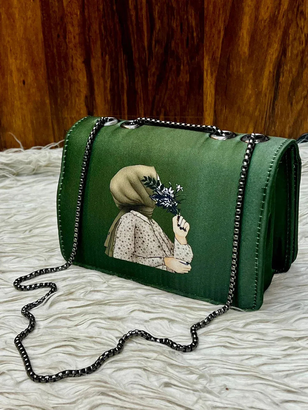 Trendy Chain crossbody - Bagsberry.pk