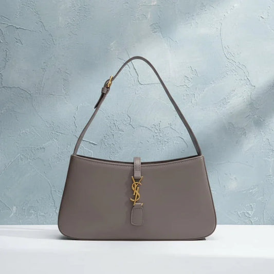 Trendy Handbag - Bagsberry.pk