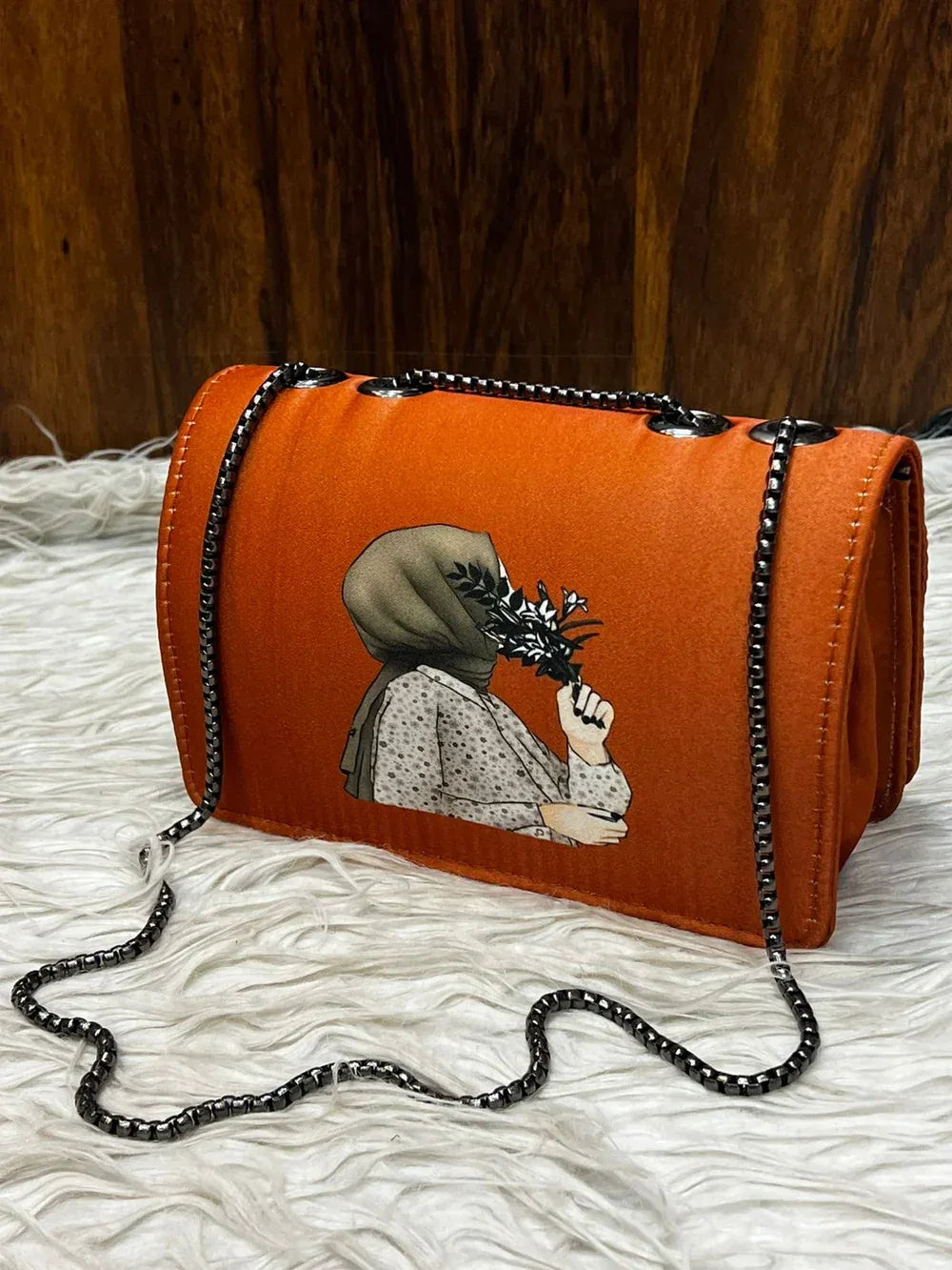 Trendy Chain crossbody - Bagsberry.pk