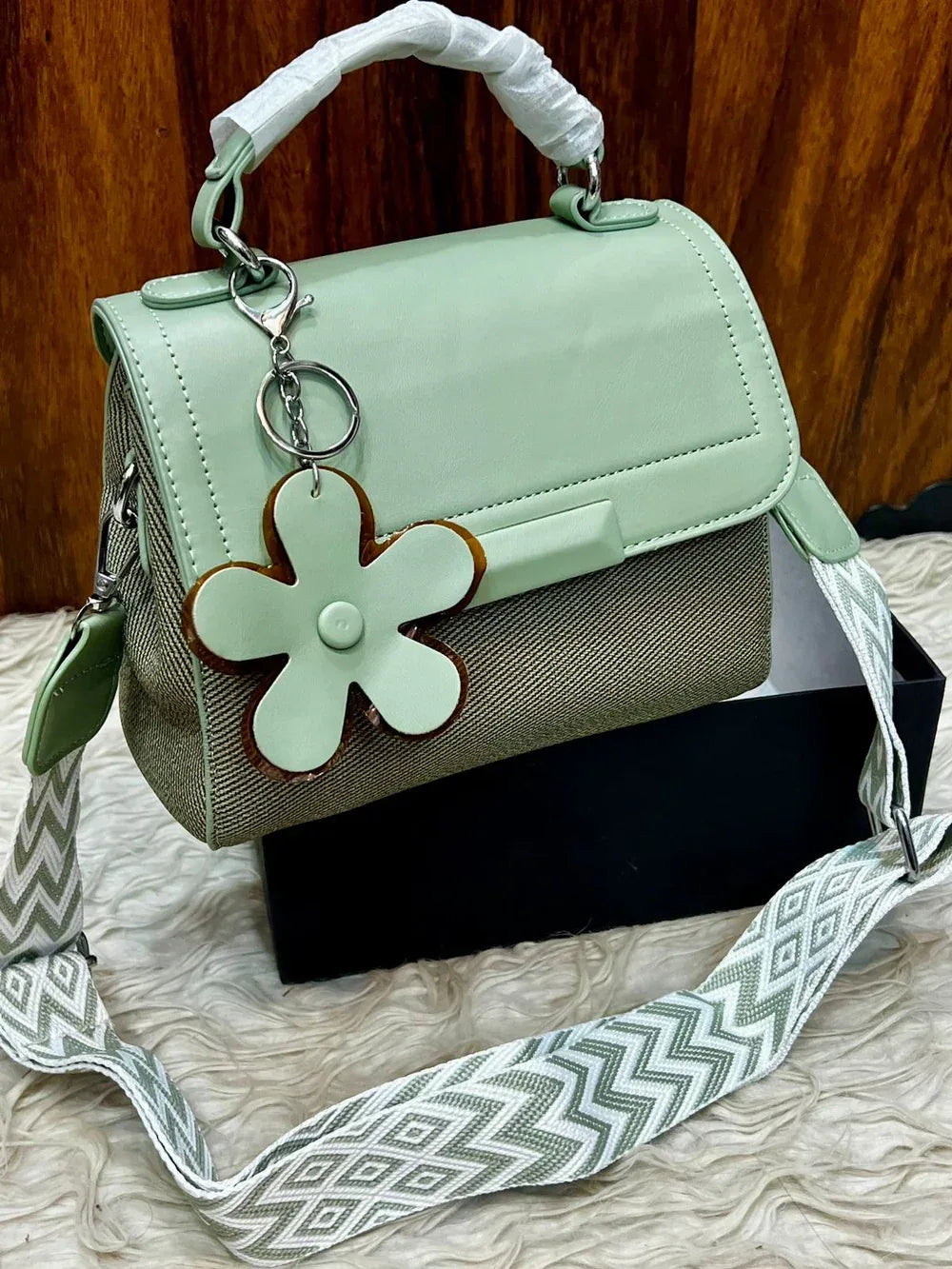 Dusk crossbody - Bagsberry.pk