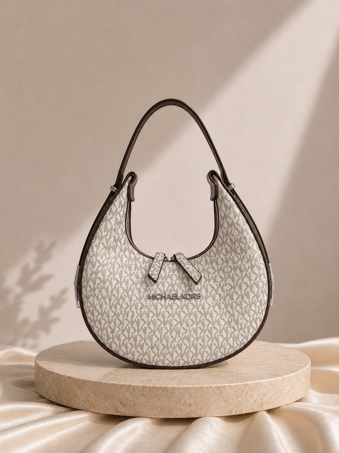Aurelia Shoulder Bag