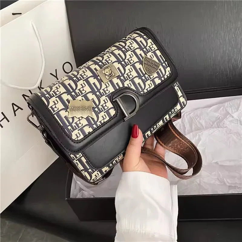 Dor crossbody - Bagsberry.pk