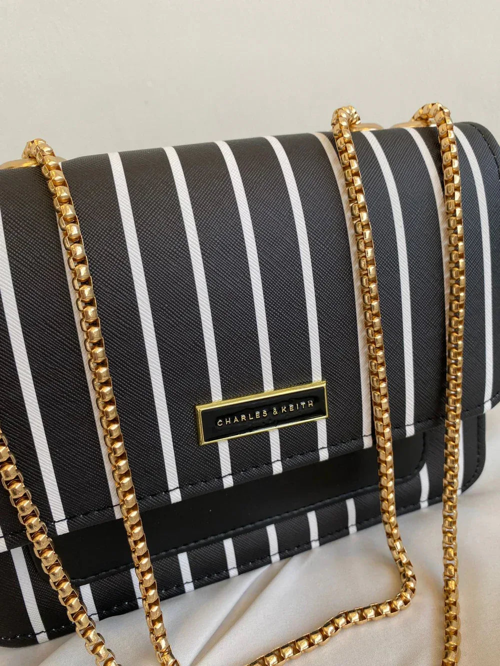 zebra chic - Bagsberry.pk