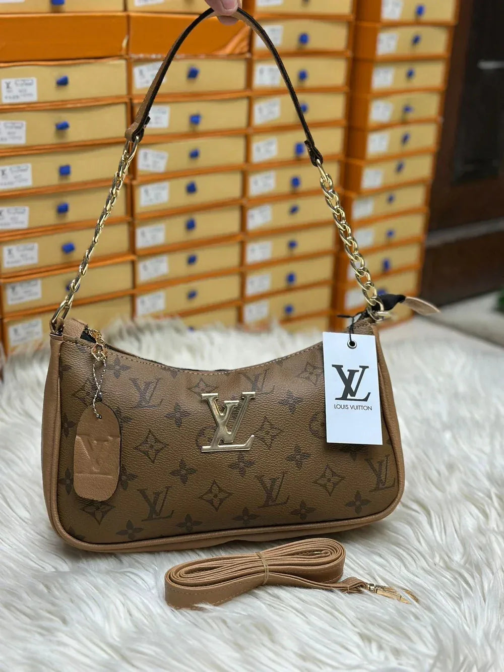 V terri - Bagsberry.pk