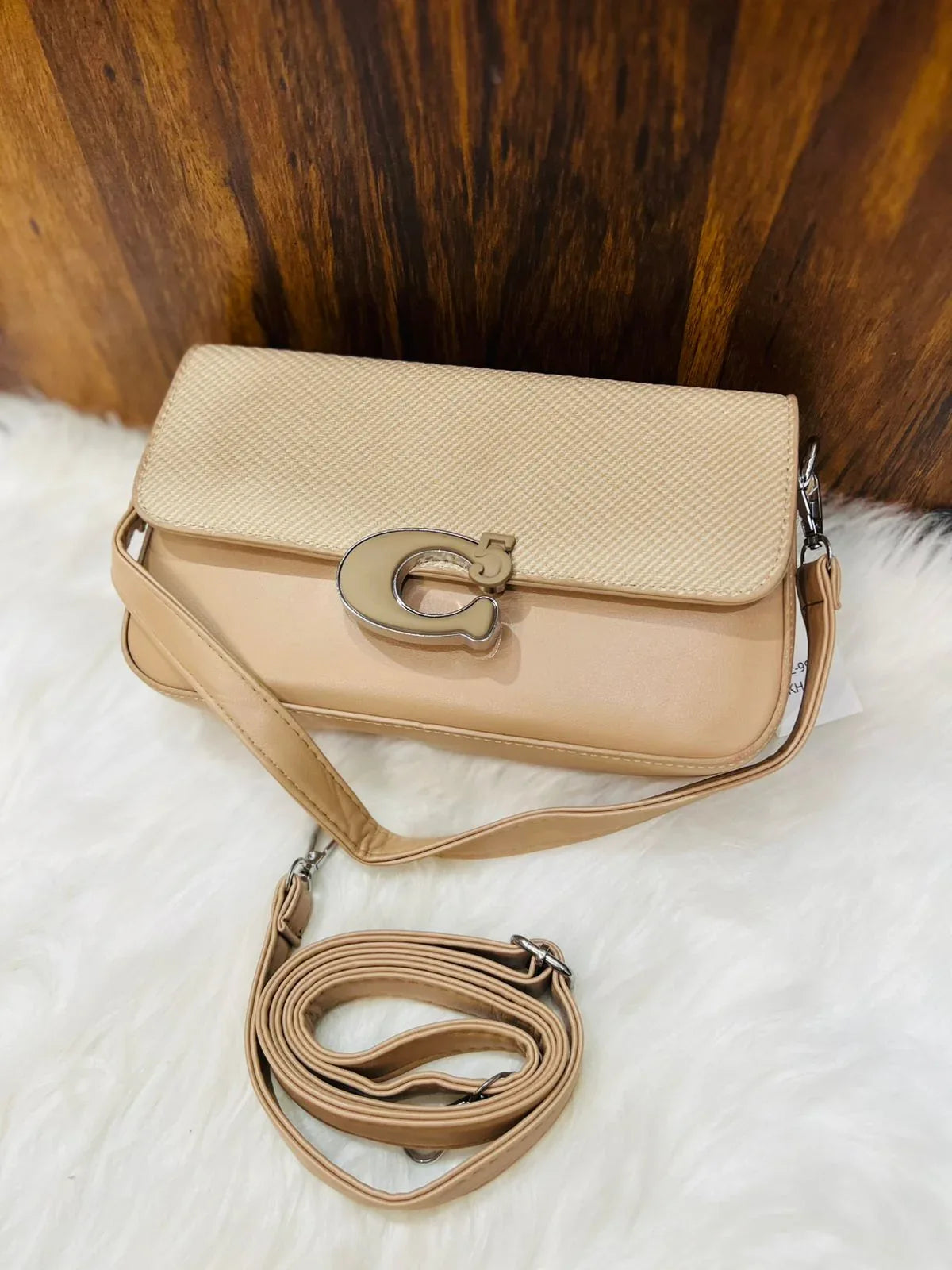 Inspired Mini Venture - Bagsberry.pk