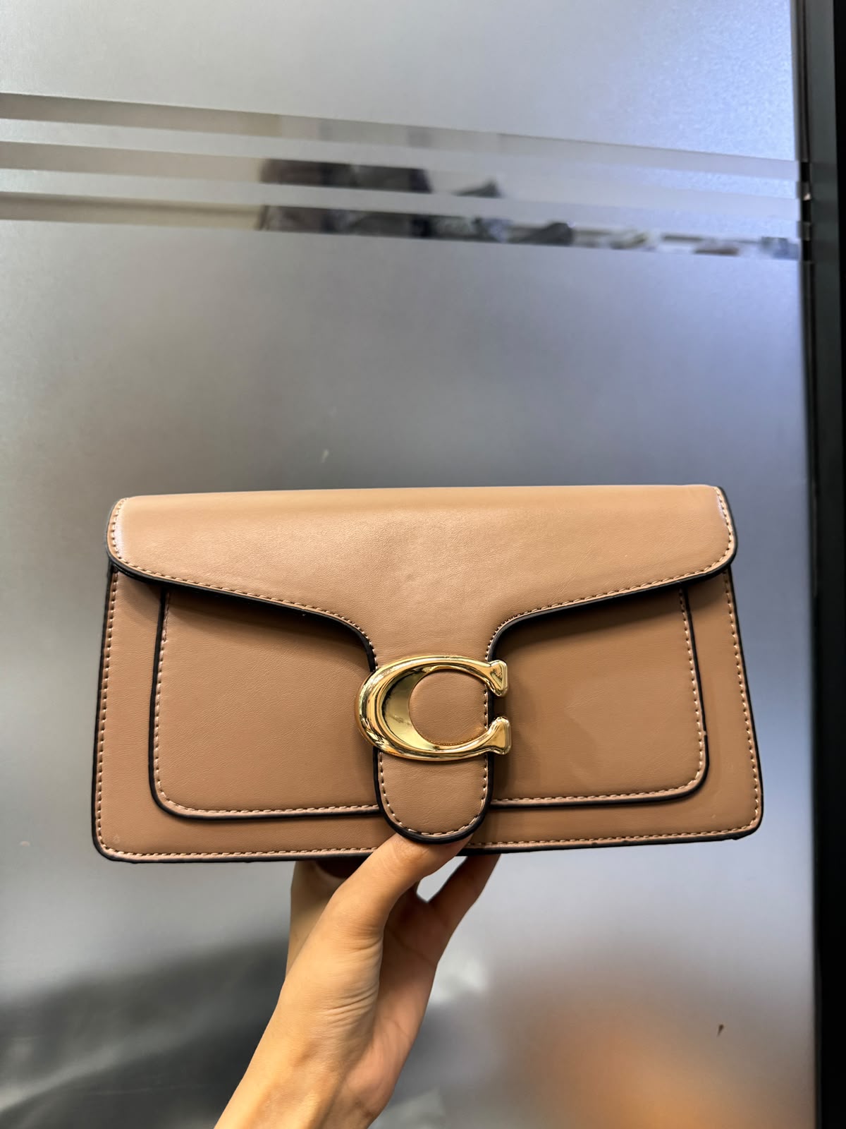 Tabby Crossbody