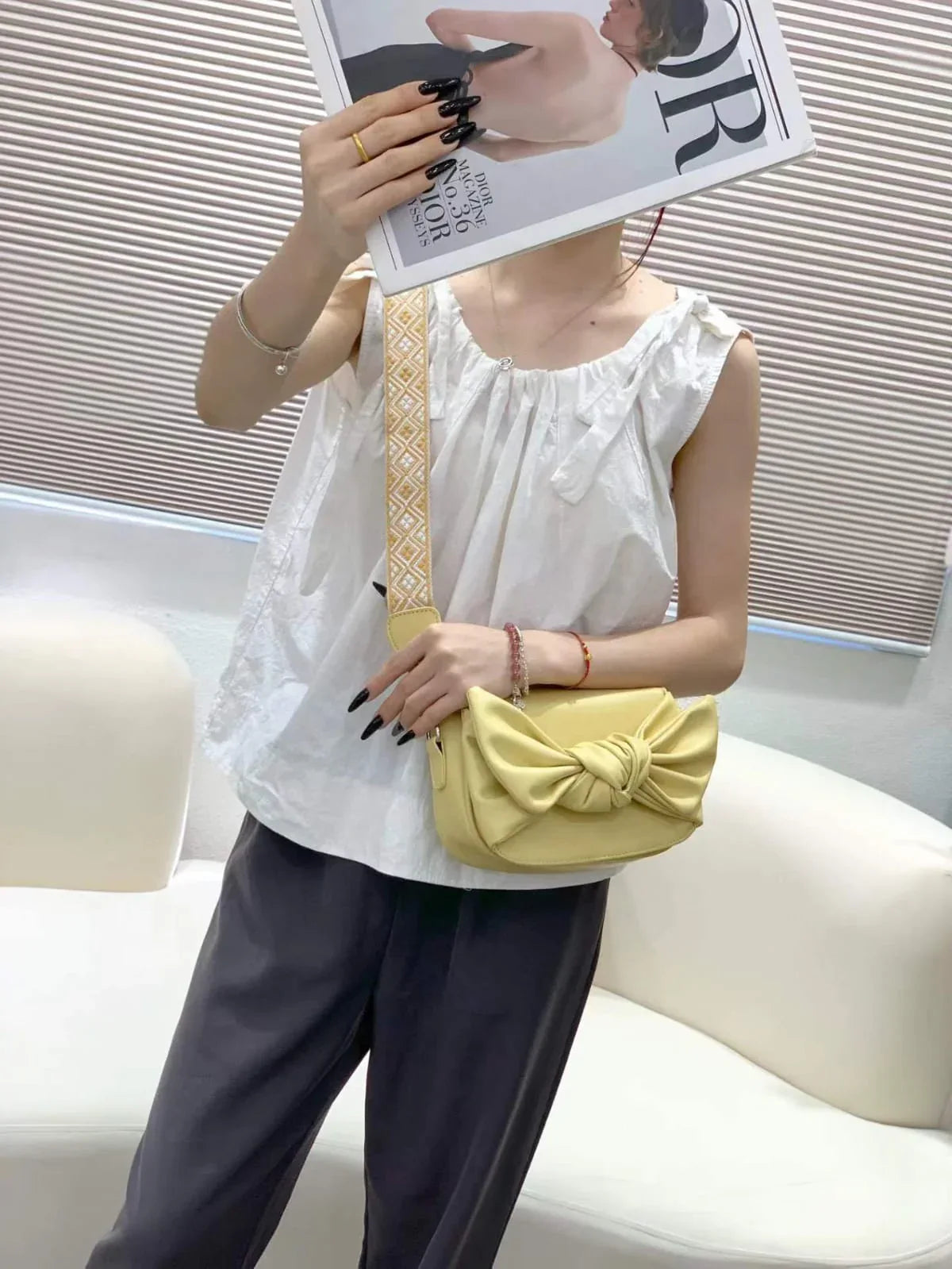 Bow Crossbody - Bagsberry.pk