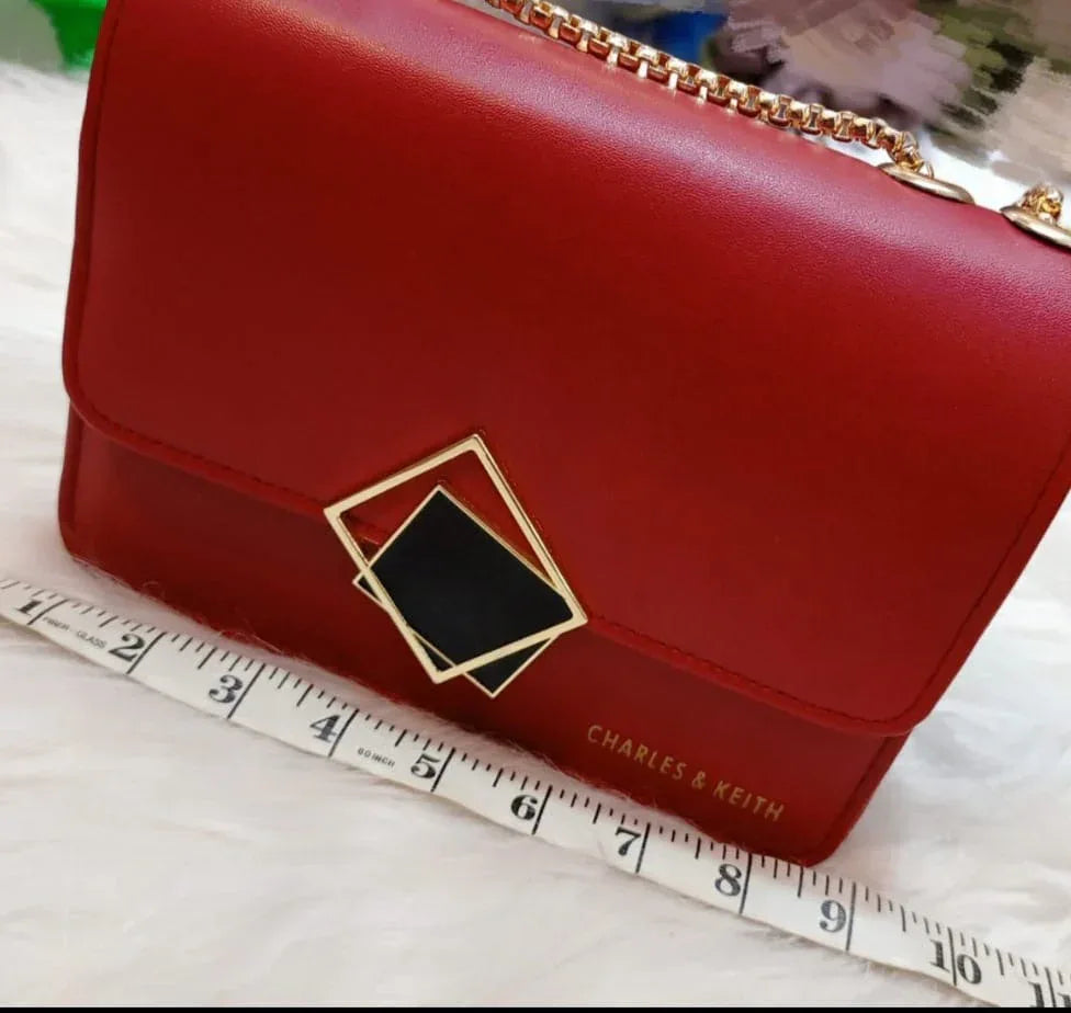 Bloom Crossbody - Bagsberry.pk