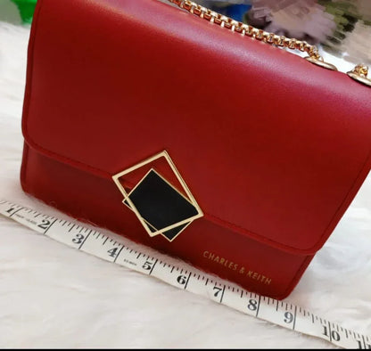 Bloom Crossbody - Bagsberry.pk