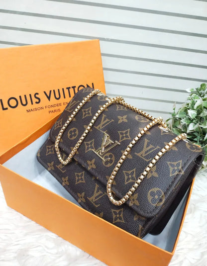 Elite Crossbody - Bagsberry.pk