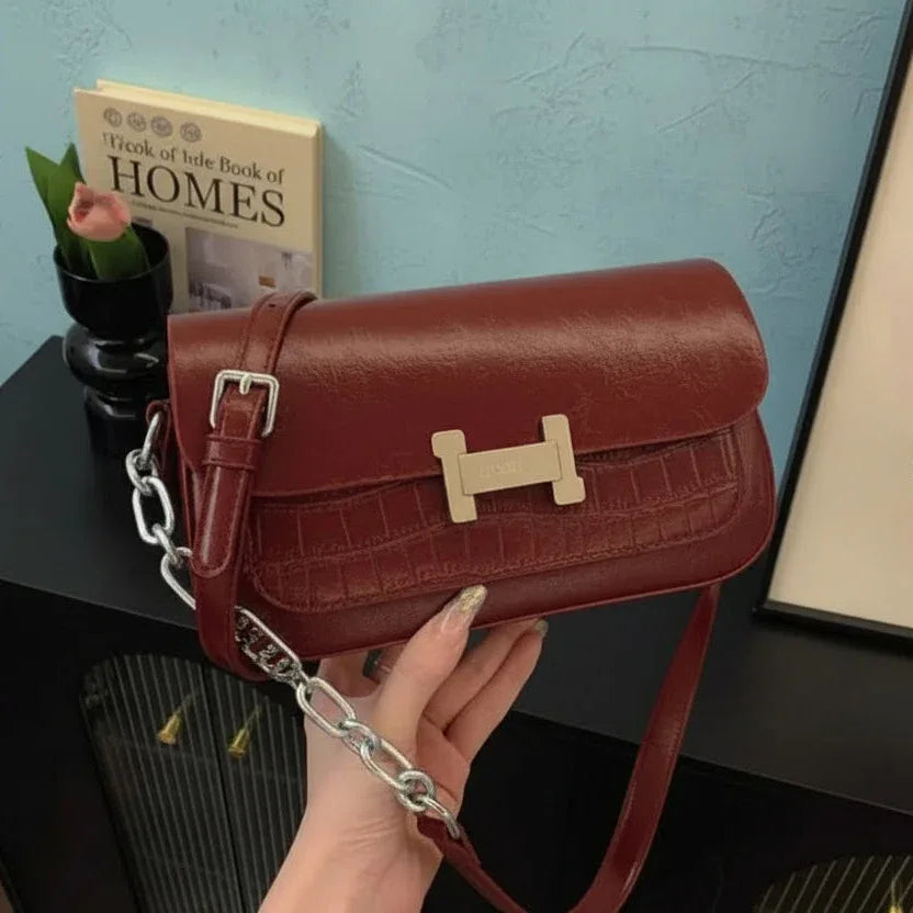 Chic crossbody - Bagsberry.pk